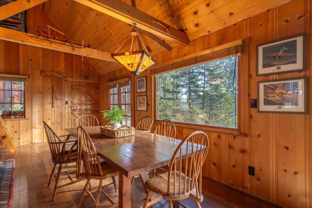 Coziest Cabin In Tahoe W Stone Fireplace Comfy Beds Close To Slopes & Lake Carnelian Bay エクステリア 写真