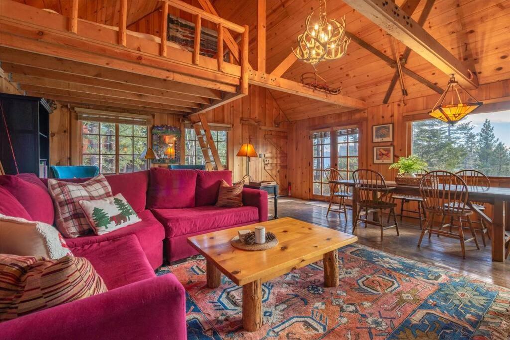 Coziest Cabin In Tahoe W Stone Fireplace Comfy Beds Close To Slopes & Lake Carnelian Bay エクステリア 写真